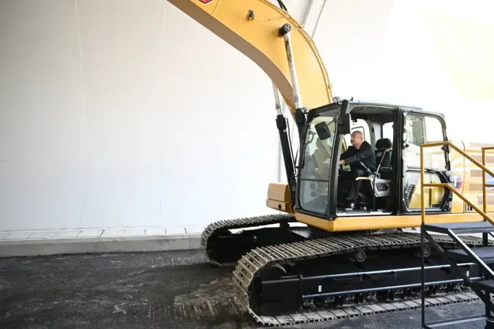 Prezident  uzunluğu 11,7 kilometr olan Murovdağ tunelinin texniki açılışını edib